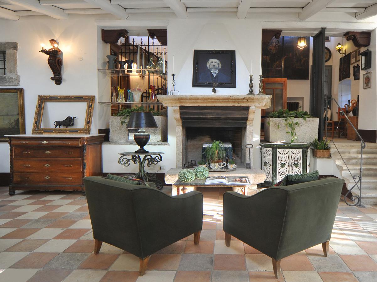 La Canonica Dei Fiori - Anna Fendi Country House Hotel Ronciglione  Buitenkant foto